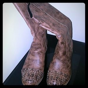 Boutique cowgirl boots